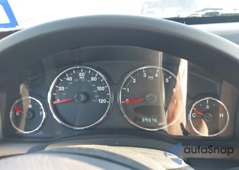 2011 Jeep Liberty Sport z USA, uszkodzony, nr VIN 1J4PP2GK2BW596834